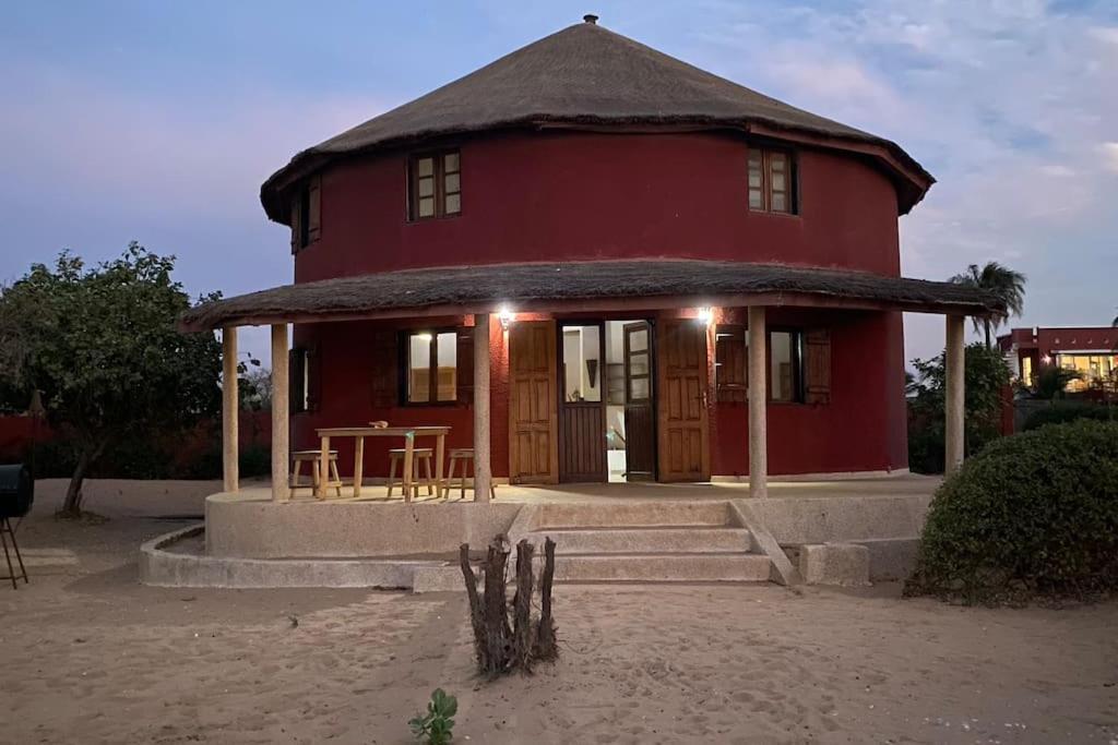 Case Beach Ngalou Sessene Exterior foto